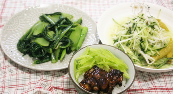 十元钱拯救吃土少年