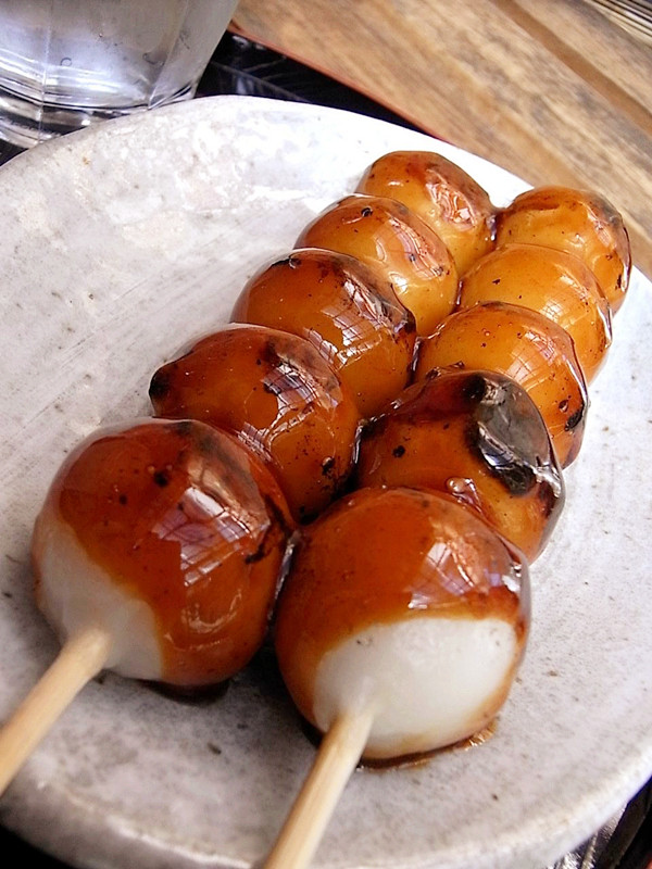 《银魂》要翻拍？我只想看银时吃团子！！