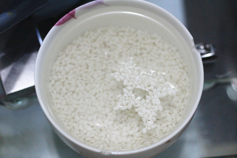 蒸出来的珍珠丸子，晶莹剔透美味看得见