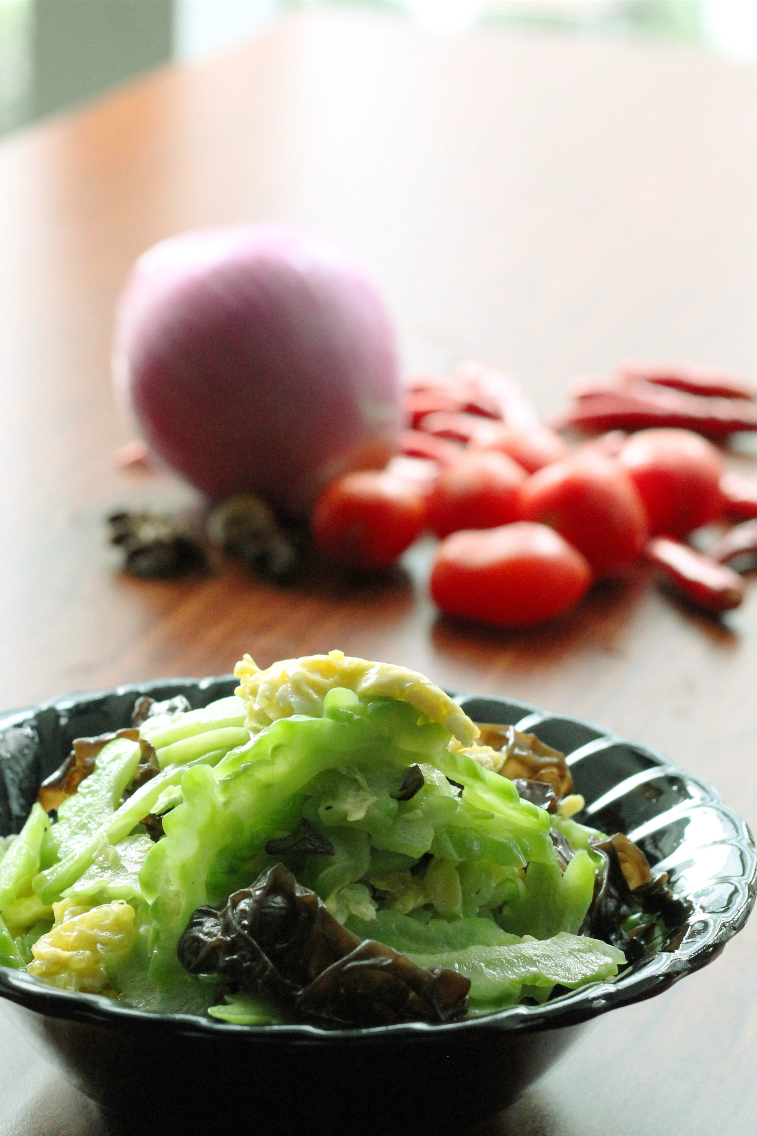 专业烹饪|“十大难吃蔬菜”榜首？苦瓜要翻身啦！