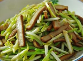 翻炒均匀即可出锅