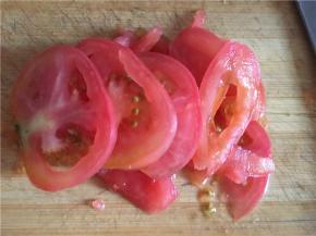 西红柿切薄片 