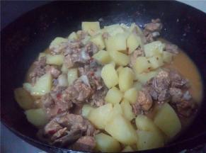 盖上锅盖烧10分钟打开