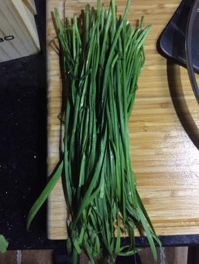 韭菜洗净