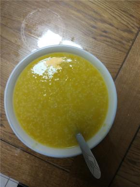 再搅拌熬煮3-5分钟，就可以出锅了