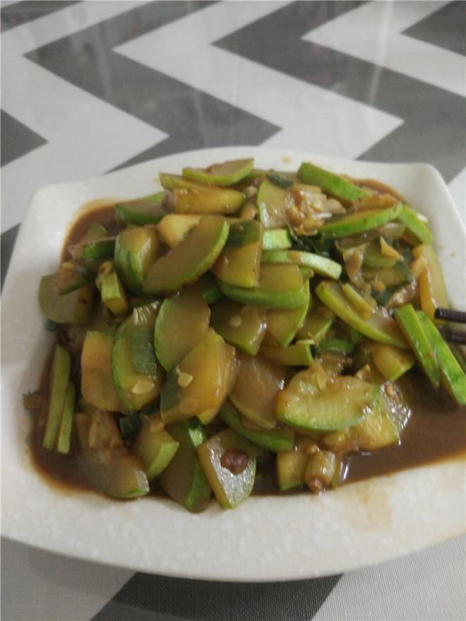 清炒西葫芦