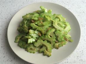 继续翻炒两分钟左右即可出锅。