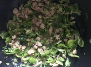 炒好后盛出