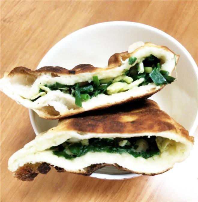 韭菜鸡蛋虾仁盒