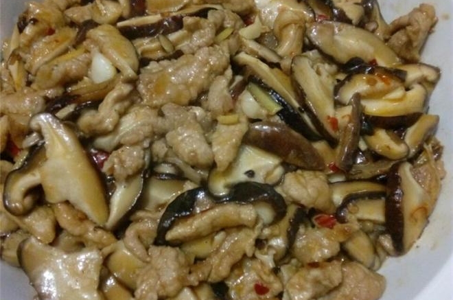 香菇炒肉