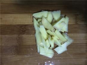 佐料准备：姜、蒜切片