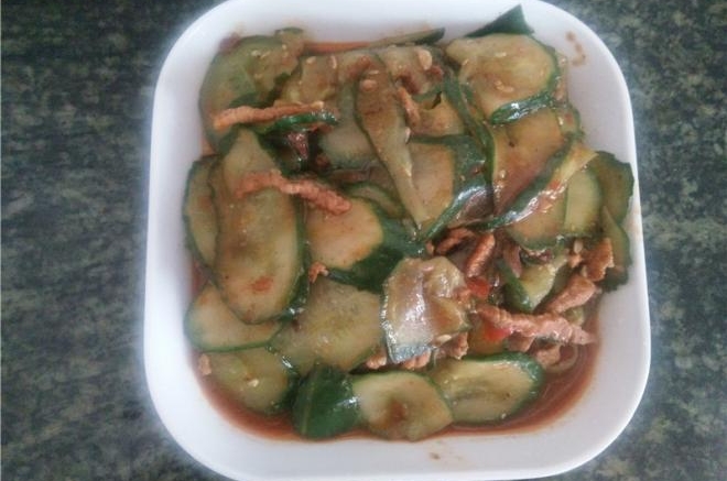黄瓜肉丝