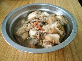 等汤汁收得差不多后，就装盘即可