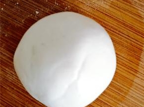 揪下一个面剂子