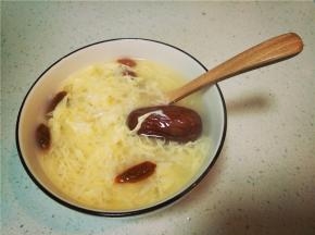 甜润爽口的醪糟汤就完成率，简单又美味。