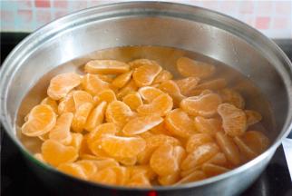 喜欢喝橘子糖水的可以多放点水，甜度自己掌握哟