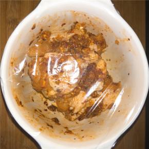 保鲜膜封住，我就腌了俩小时，也挺入味的