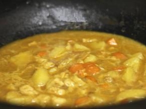 根据个人的口味加少许的胡椒粉和盐调味即可