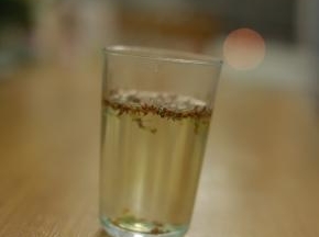 最少晾干一天然后直接冲泡