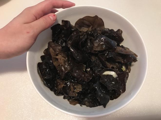 凉拌木耳