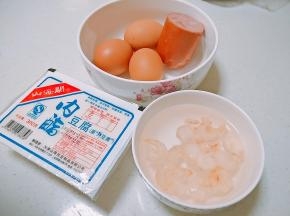 所需主食材如下。