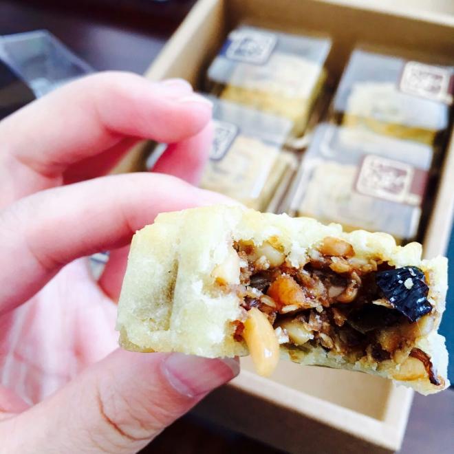 广式五仁月饼