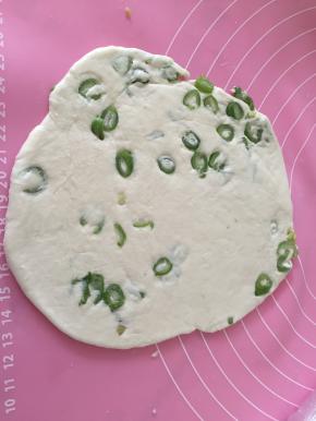 将面团再次擀开