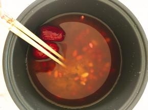 搅拌均匀开启精华煮模式。