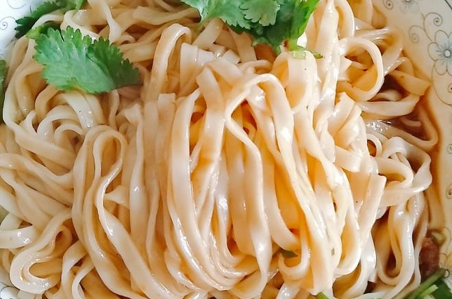 鸡汁拌面