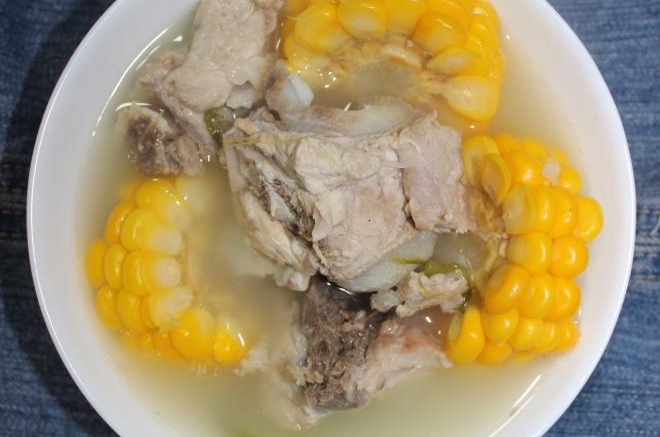 玉米排骨汤