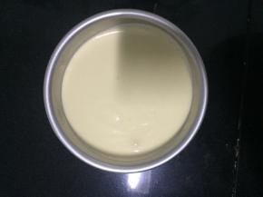 震模三次，放入烤箱下层。130度，30分钟。