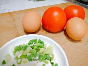 所需主食材如下。