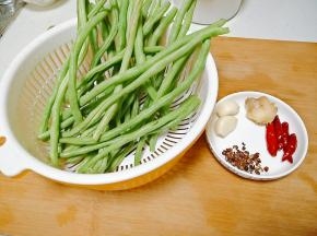 所需主食材如下。