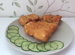 小火炸至金黄即可出锅。