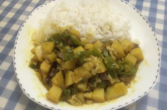 咖喱盖饭