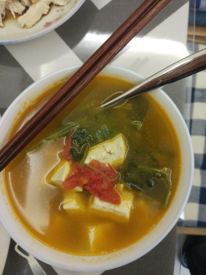 菠菜豆腐汤
