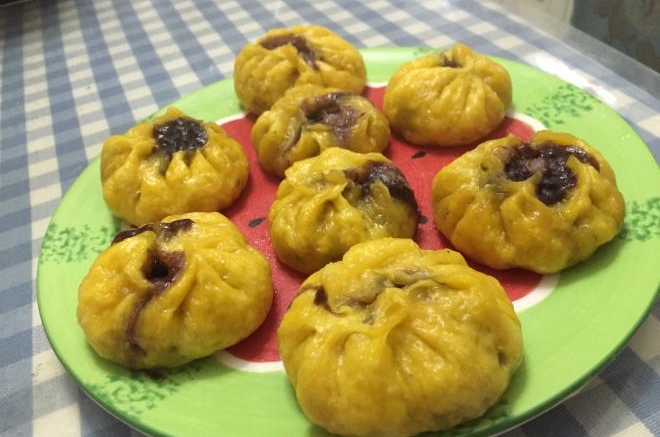 南瓜薏米豆沙包