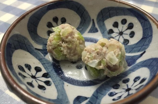 芹菜肉丸