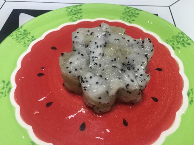 山药碎拌火龙果