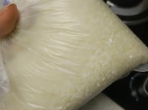 大米淘洗干净备用