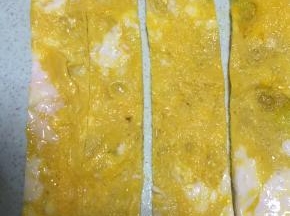 蛋饼切成条装