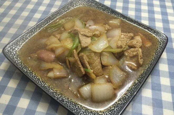 洋葱炒肉