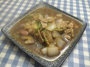 加入一点水，大火收汁，出锅即可。