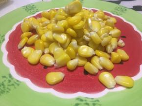 将玉米粒剥下来