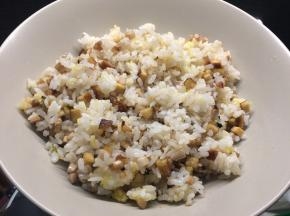 翻炒均匀后即可出锅。