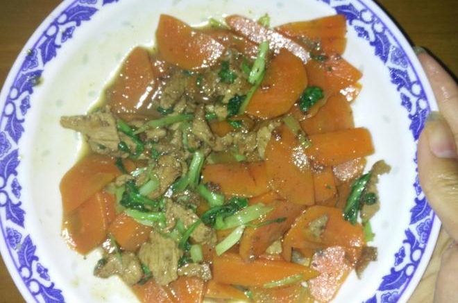 胡萝卜烧肉