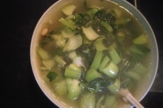 家常青菜鲜汤