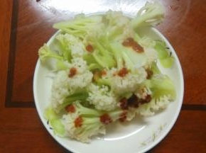 用筷子搅拌均匀