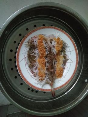 放入蒸锅中蒸15分钟