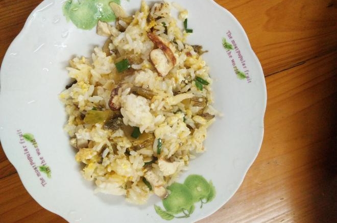 咸菜蛋炒饭